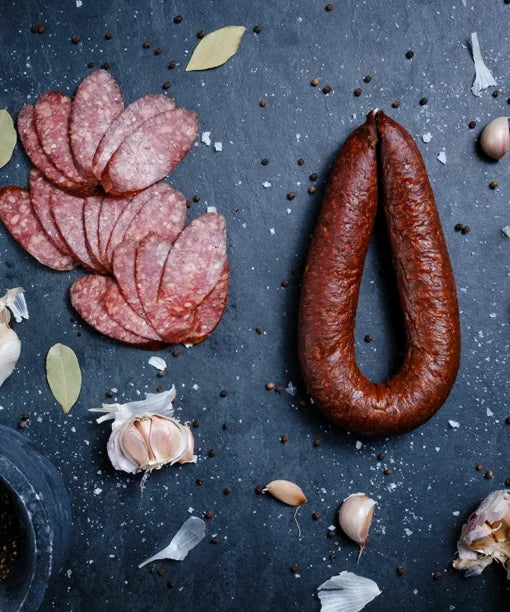 Bosanski sudžuk s bijelim lukom, 450g