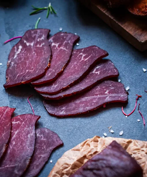 Suho meso s bijelim lukom